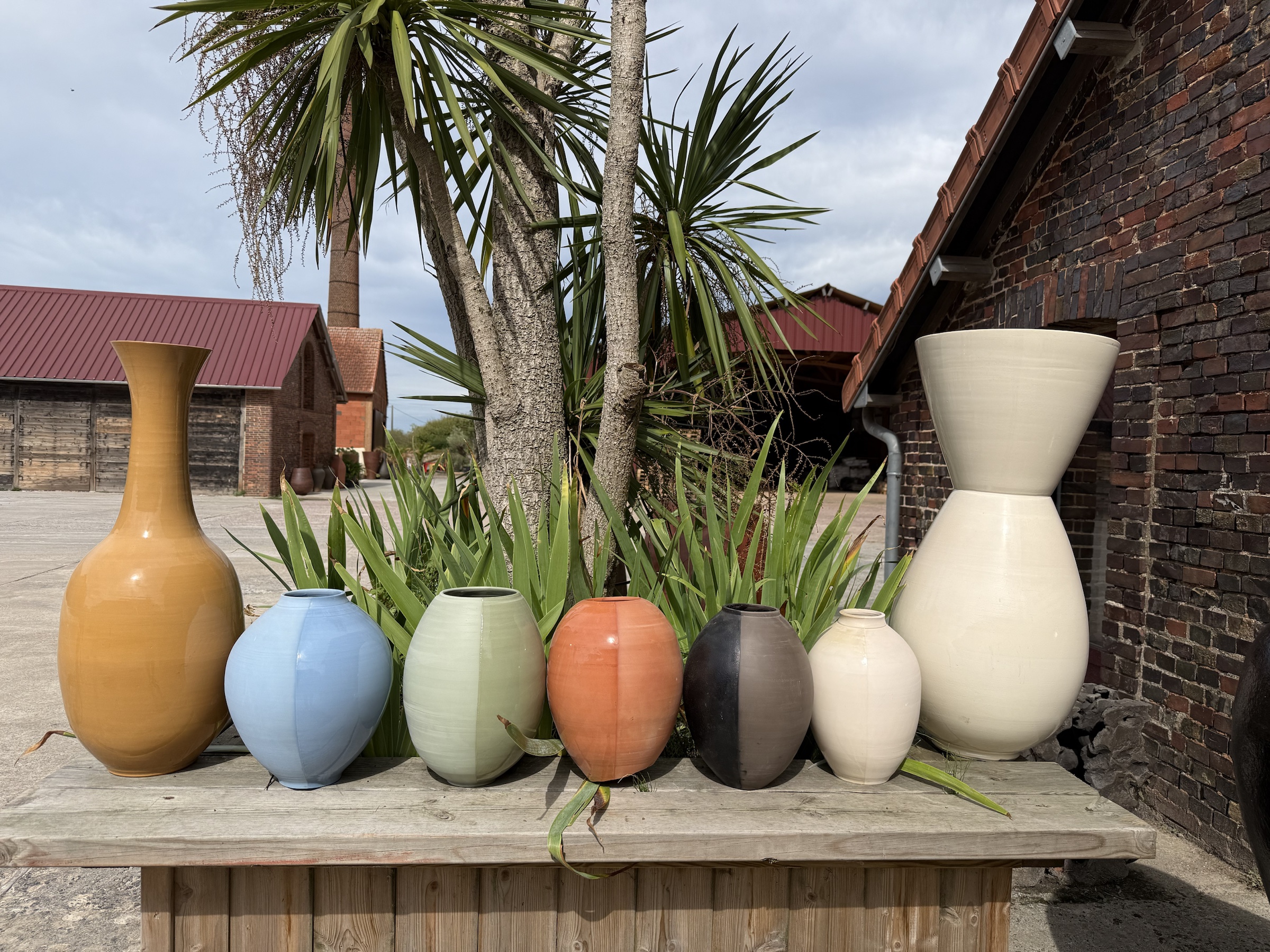 The seven Beck Earthenware bodies at the Saon factory, including FA240 Red